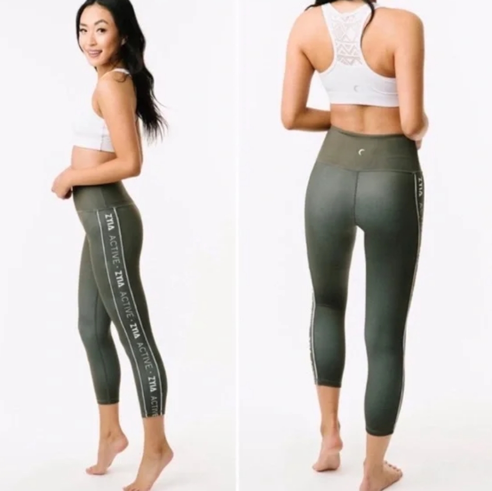 Zyia Leggings